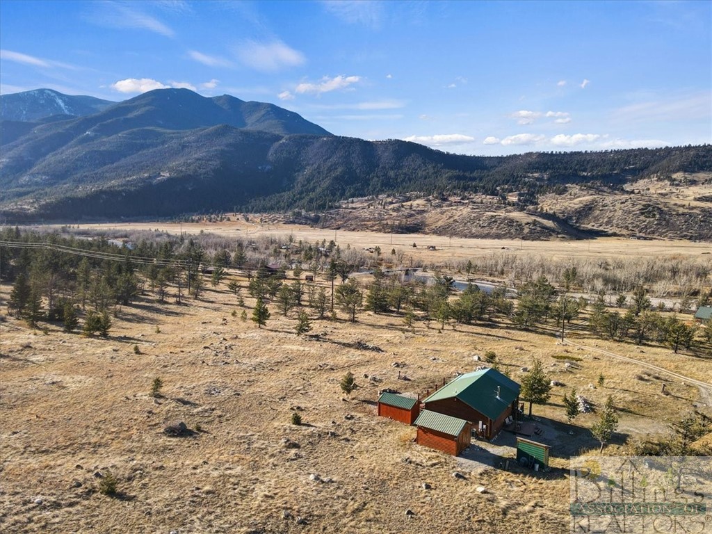 Nye, Montana 59061, United States, 2 Bedrooms Bedrooms, ,1 BathroomBathrooms,Residential,Active,68737