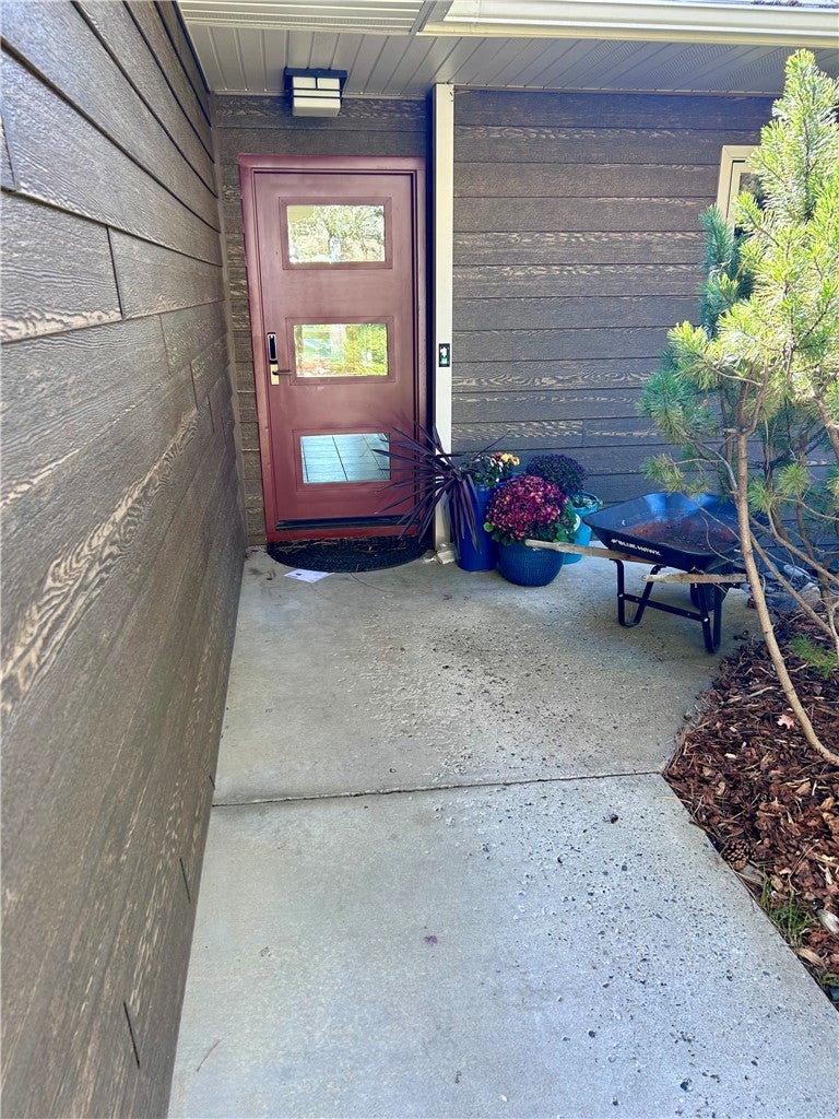 2140 Fairview Place
