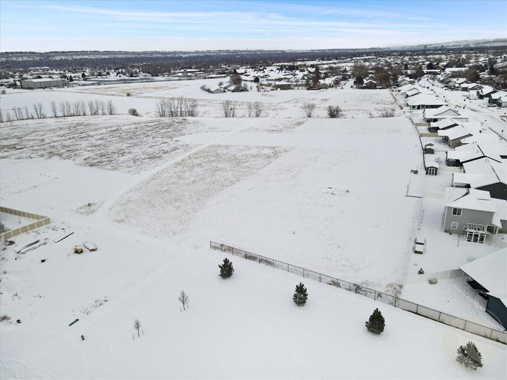 3482 Shenandoah Drive