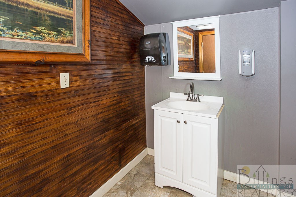 Roscoe, Montana 59071, United States, ,Commercial,Active,76038