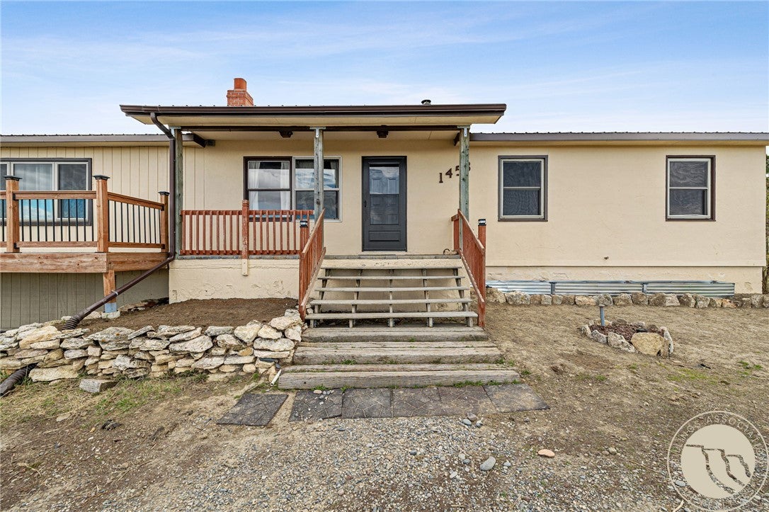 1458 Black Eagle Trail