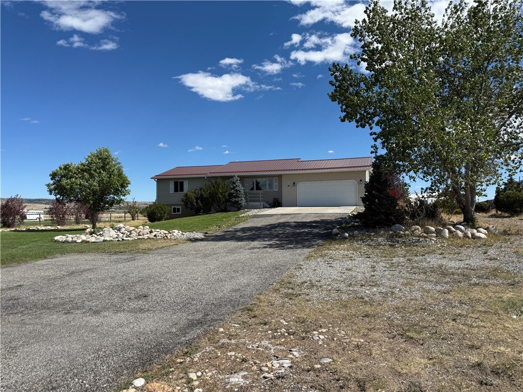 18 Meadowlark Circle