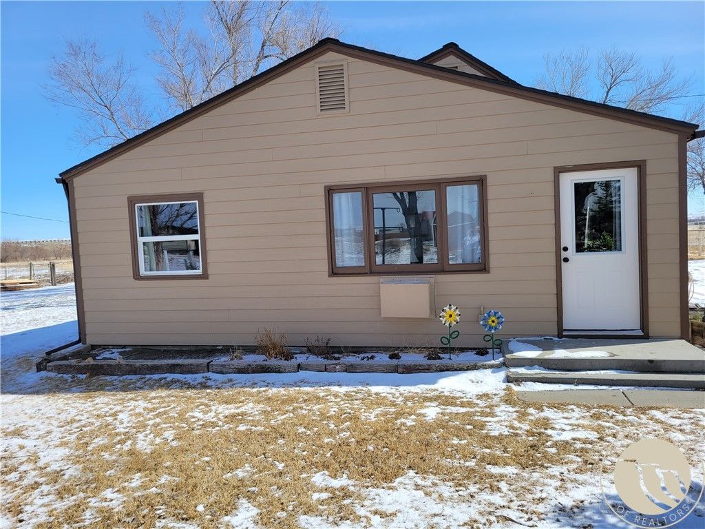 Photo of 1543 N CENTER Avenue, Hardin, MT 59034 (MLS # 356318)