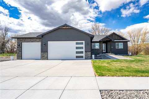 2701 Strapper Lane Billings MT 59105