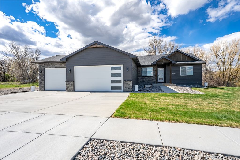 Photo of 2701 Strapper Lane, Billings, MT 59105 (MLS # 358757)