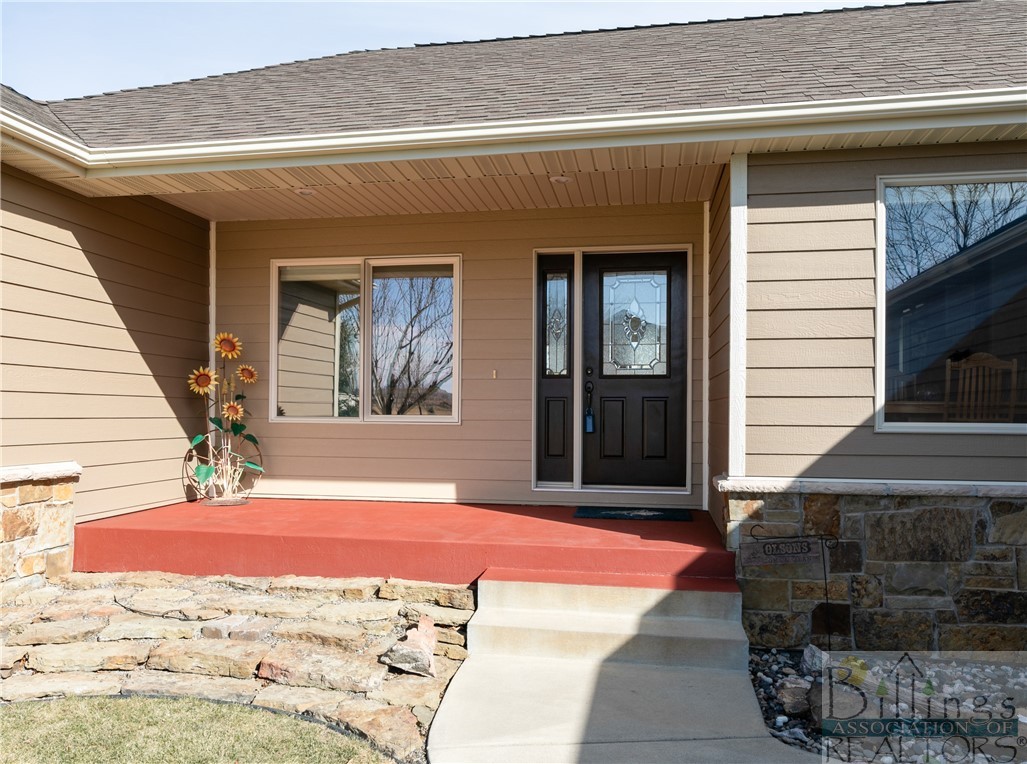 Laurel, Montana 59044, United States, 5 Bedrooms Bedrooms, ,3 BathroomsBathrooms,Residential,Pending,62943