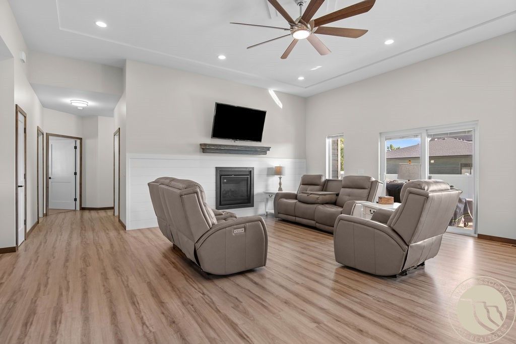 Photo of 661 Light Stream Lane, Billings, MT 59106 (MLS # 355532)