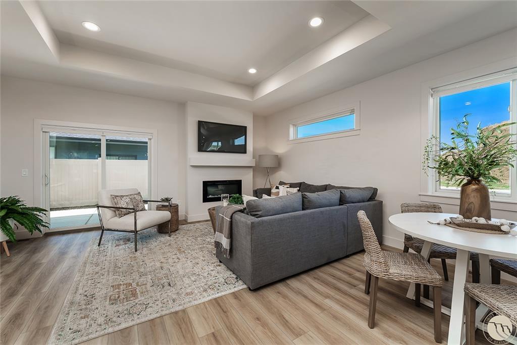 282 Arstein Canal Lane