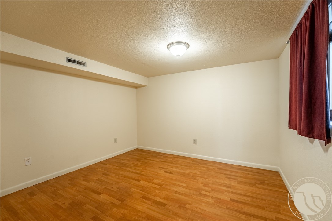 Billings, Montana 59102, United States, 5 Bedrooms Bedrooms, ,3 BathroomsBathrooms,Residential,Active,169671