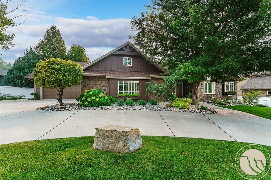 2425 Westfield Drive