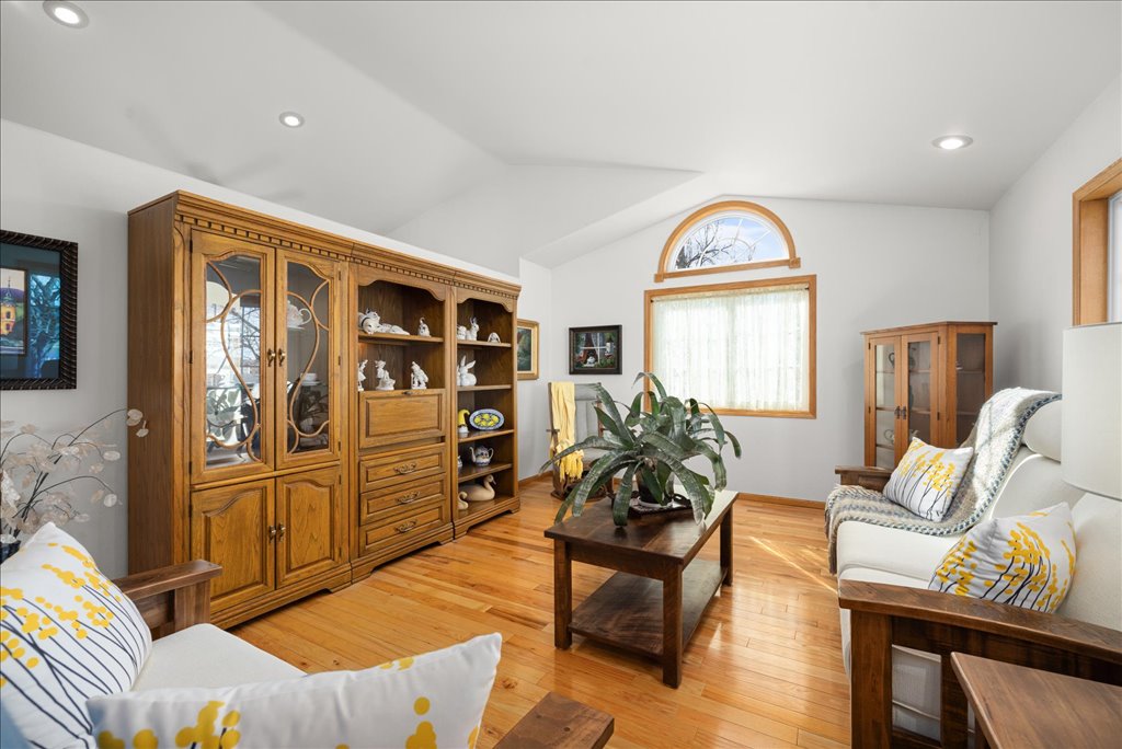 5150 Coneflower Avenue