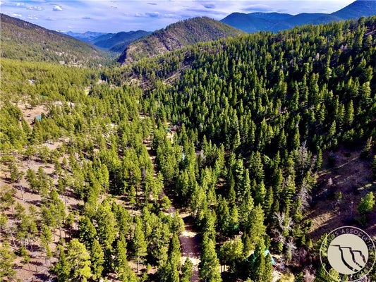 3925 LITTLE WOLF CREEK RD, WOLF CREEK, MT 59648 - Image 28b6f1ff044af96b1a0e7e1a90410e60/242598908