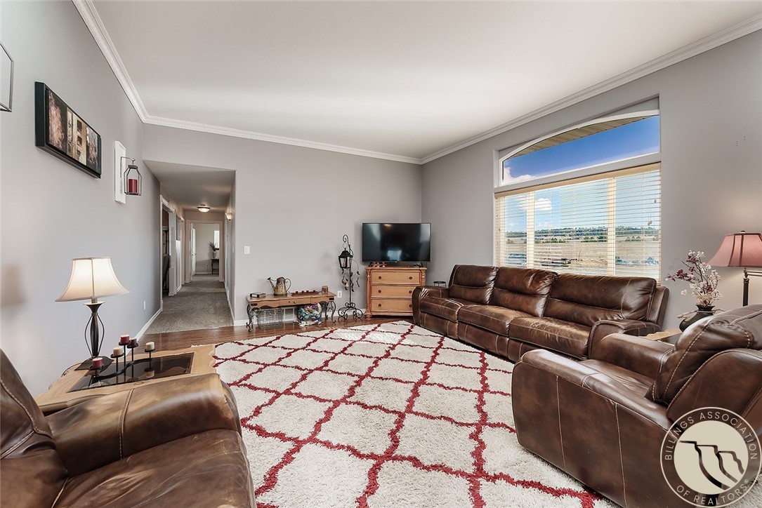 6345 Pleasant Hollow Trail