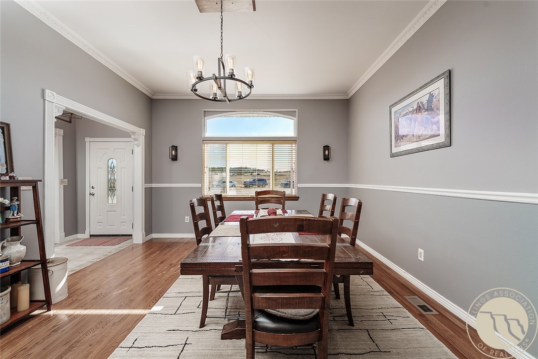 6345 Pleasant Hollow Trail