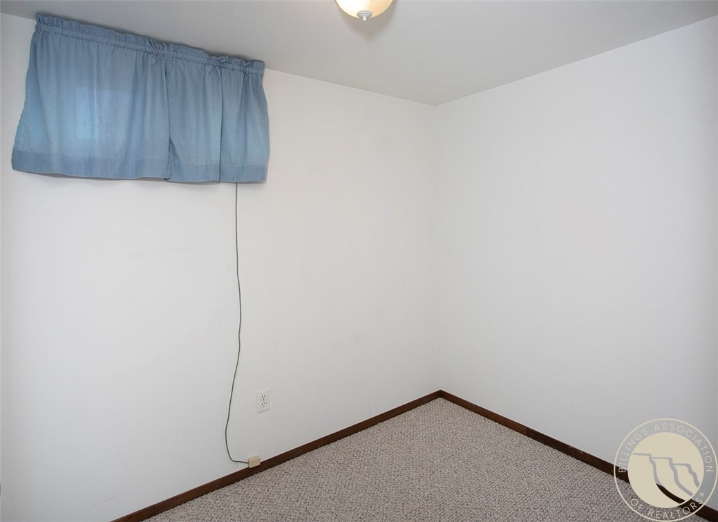 Billings, Montana 59102, United States, 5 Bedrooms Bedrooms, ,2 BathroomsBathrooms,Residential,Active,194777