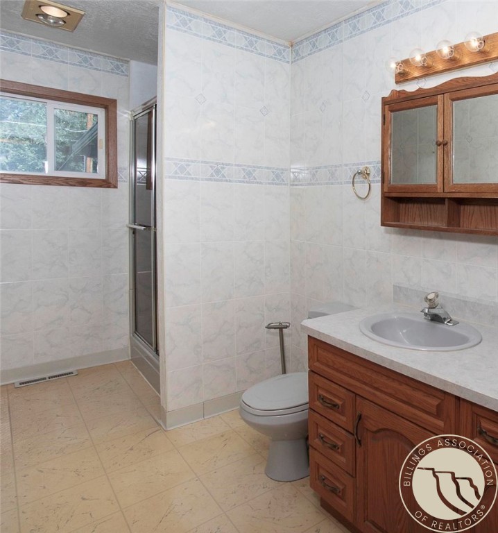 Billings, Montana 59102, United States, 5 Bedrooms Bedrooms, ,2 BathroomsBathrooms,Residential,Active,194777