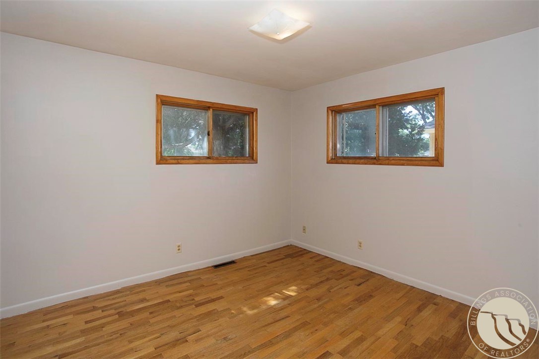 Billings, Montana 59102, United States, 5 Bedrooms Bedrooms, ,2 BathroomsBathrooms,Residential,Active,194777