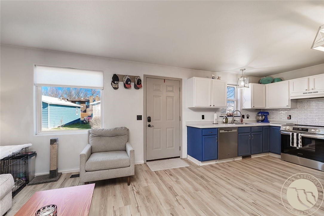 3390 Canyon Drive C19