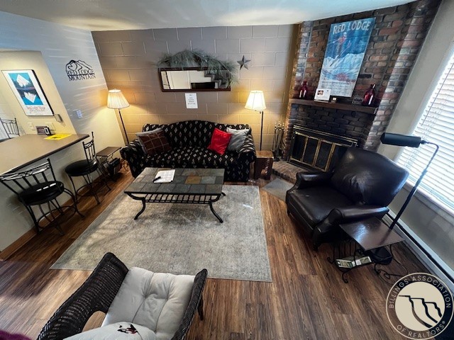 1505 Broadway Avenue 207