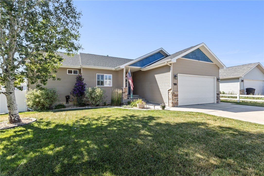 406 Roundhouse Drive