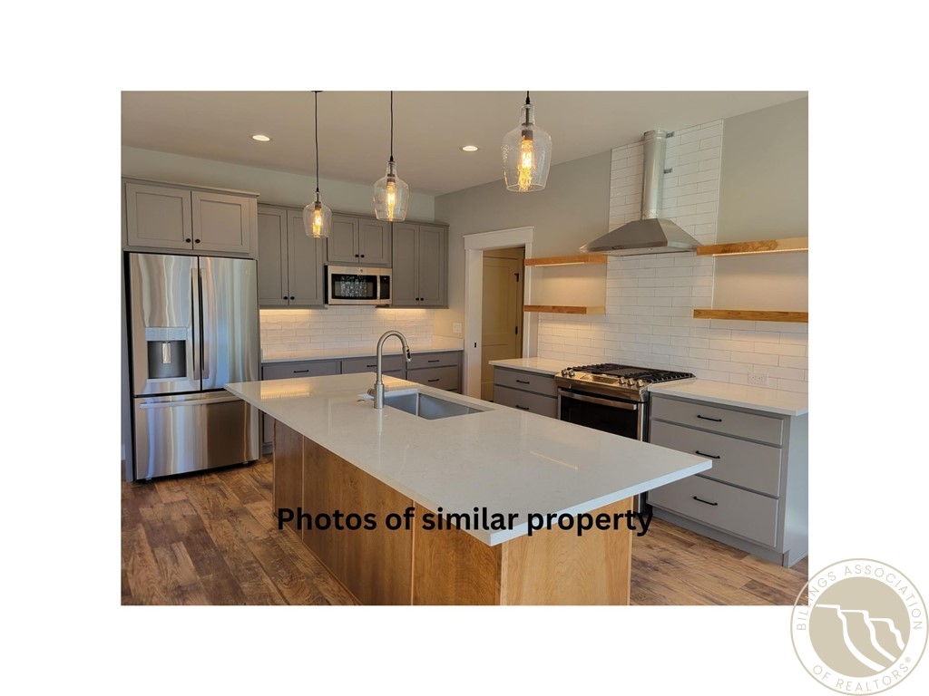 3009 Baneberry Avenue