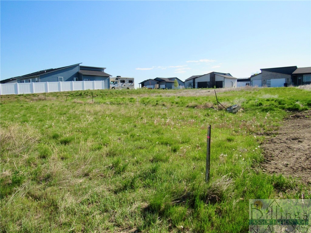 2030 Gleneagles Blvd