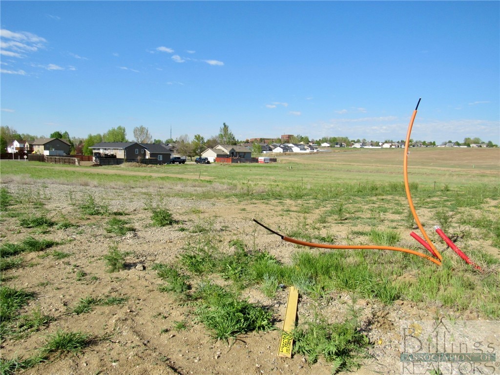 2030 Gleneagles Blvd