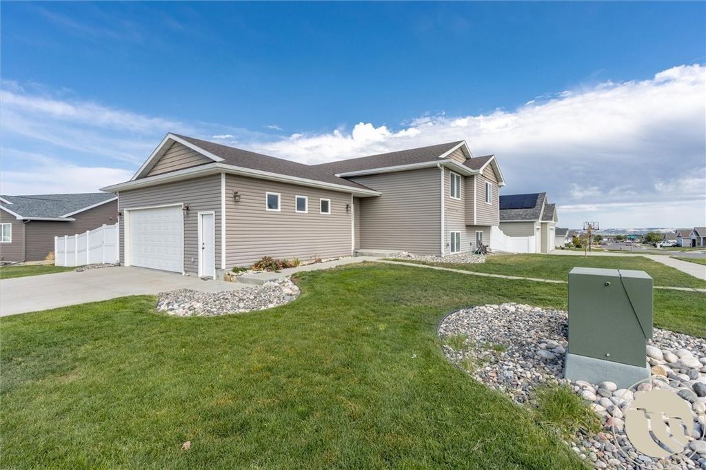 Photo of 1339 Benjamin Boulevard, Billings, MT 59105 (MLS # 355515)