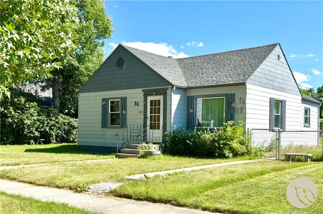 25 W 3RD Avenue N