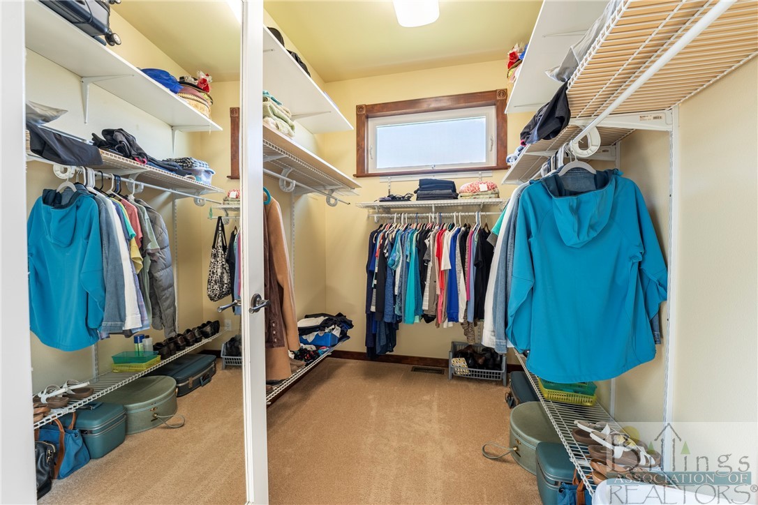 Billings, Montana 59106, United States, 3 Bedrooms Bedrooms, ,2 BathroomsBathrooms,Residential,Contingent,47874