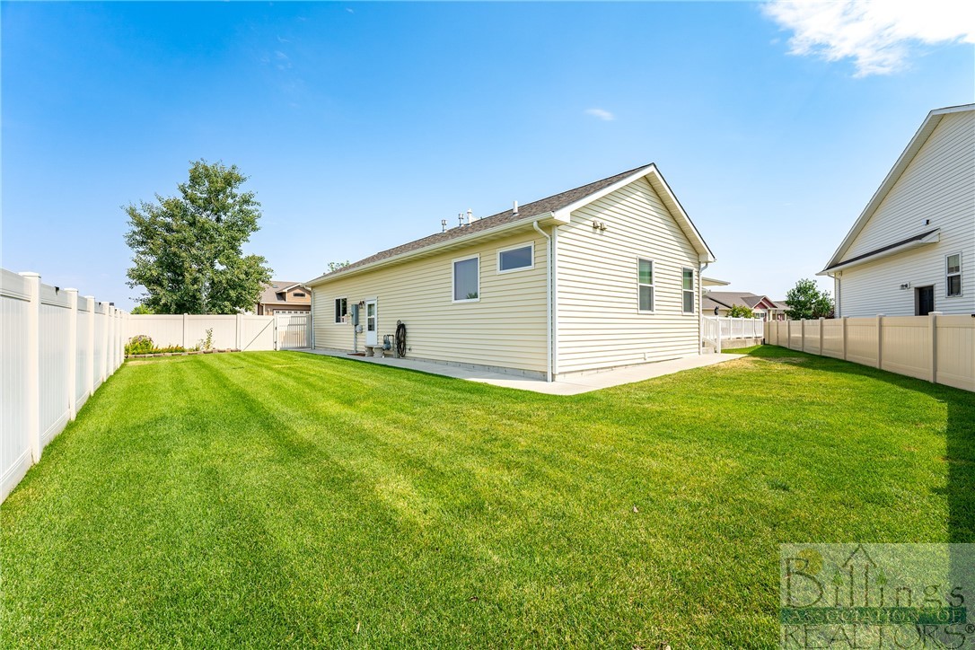 Billings, Montana 59106, United States, 3 Bedrooms Bedrooms, ,2 BathroomsBathrooms,Residential,Contingent,47874