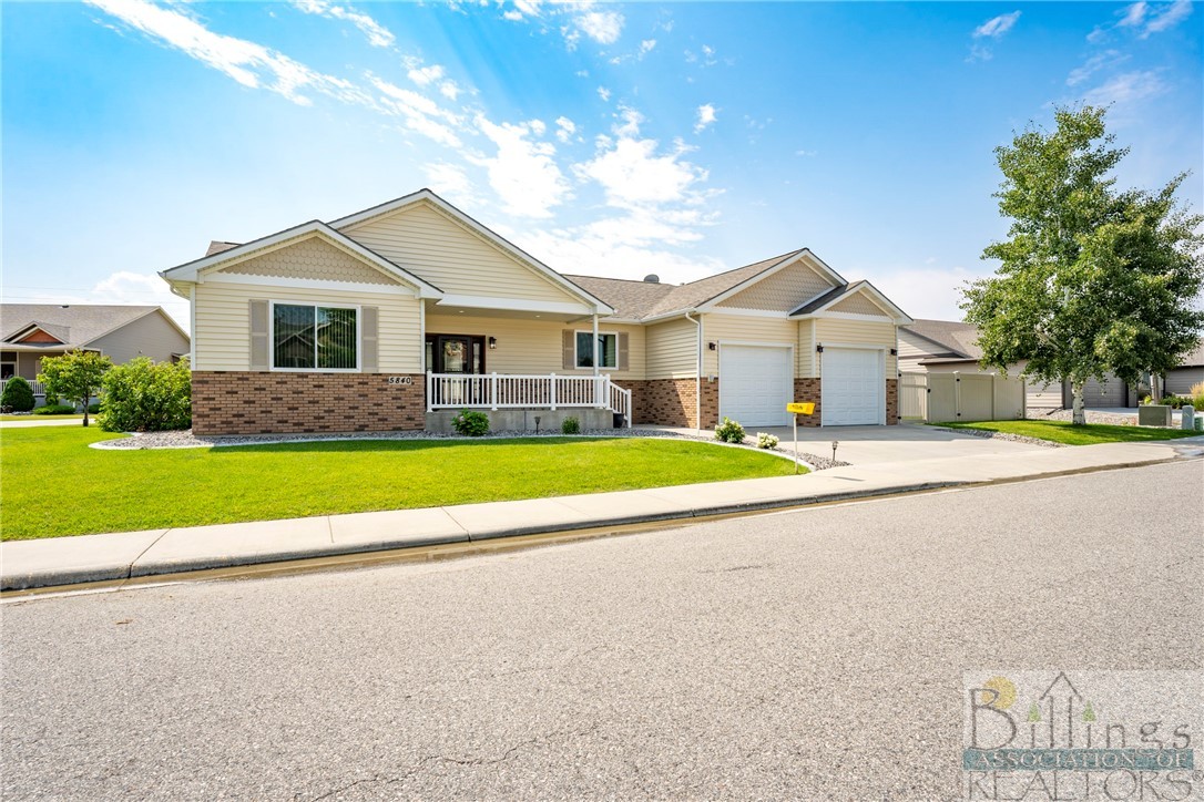 Billings, Montana 59106, United States, 3 Bedrooms Bedrooms, ,2 BathroomsBathrooms,Residential,Contingent,47874