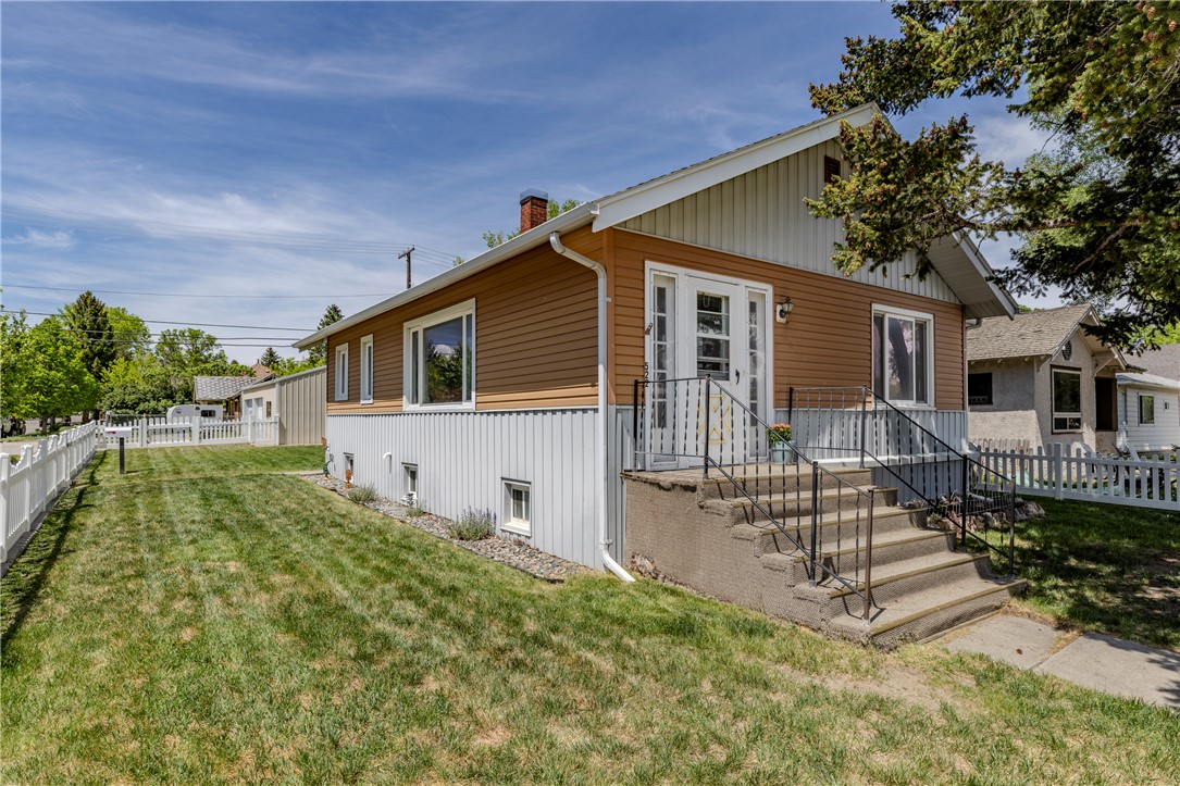 522 W Front Street