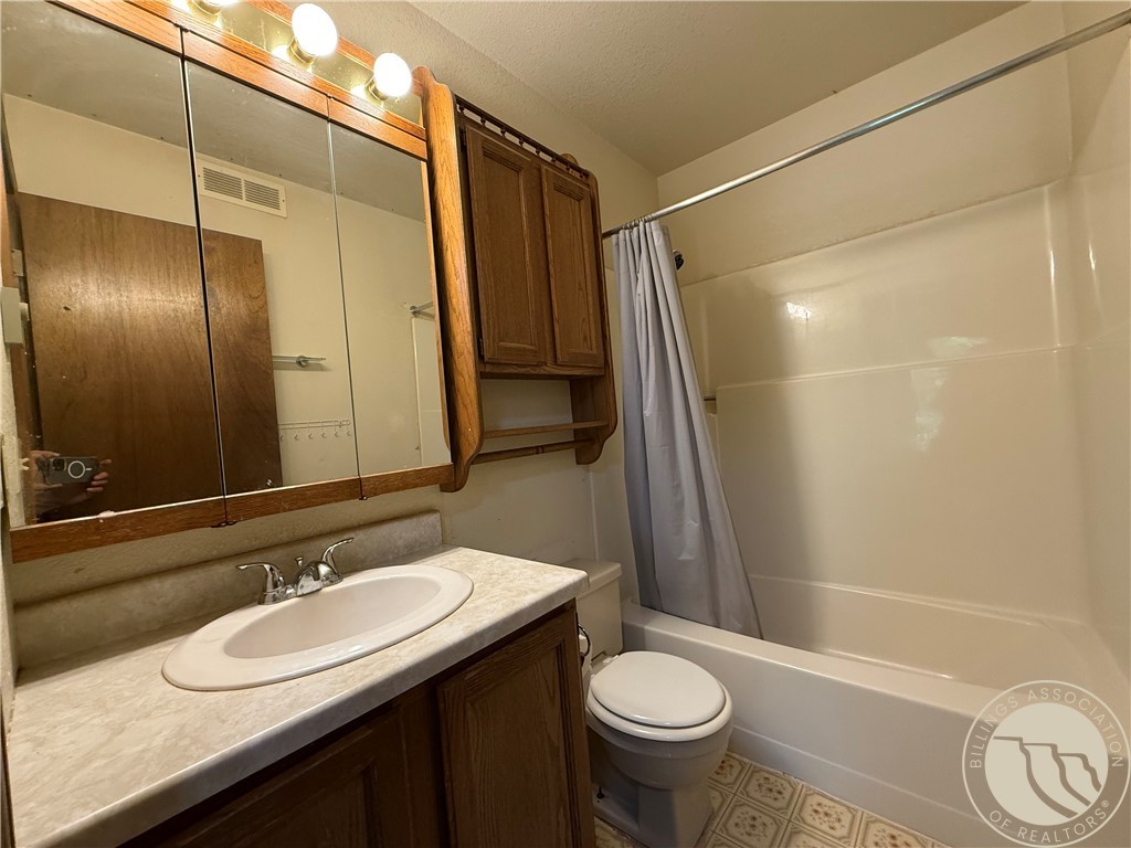 2904 Bunker Hill