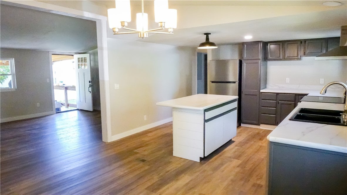 40 Plumcreek Drive