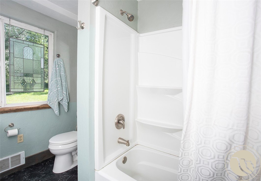 Roberts, Montana 59070, United States, 2 Bedrooms Bedrooms, ,1 BathroomBathrooms,Residential,Active,168187