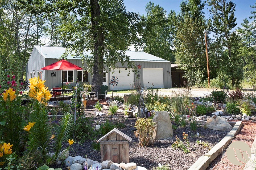 Roberts, Montana 59070, United States, 2 Bedrooms Bedrooms, ,1 BathroomBathrooms,Residential,Active,168187