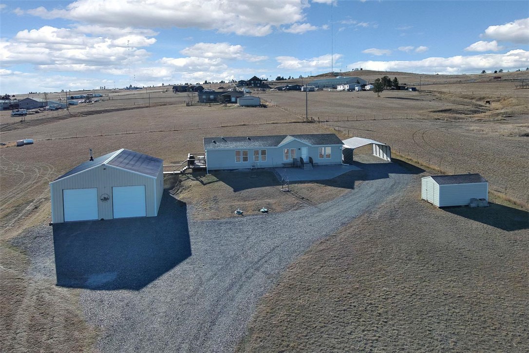 1380 Hackamore Trail