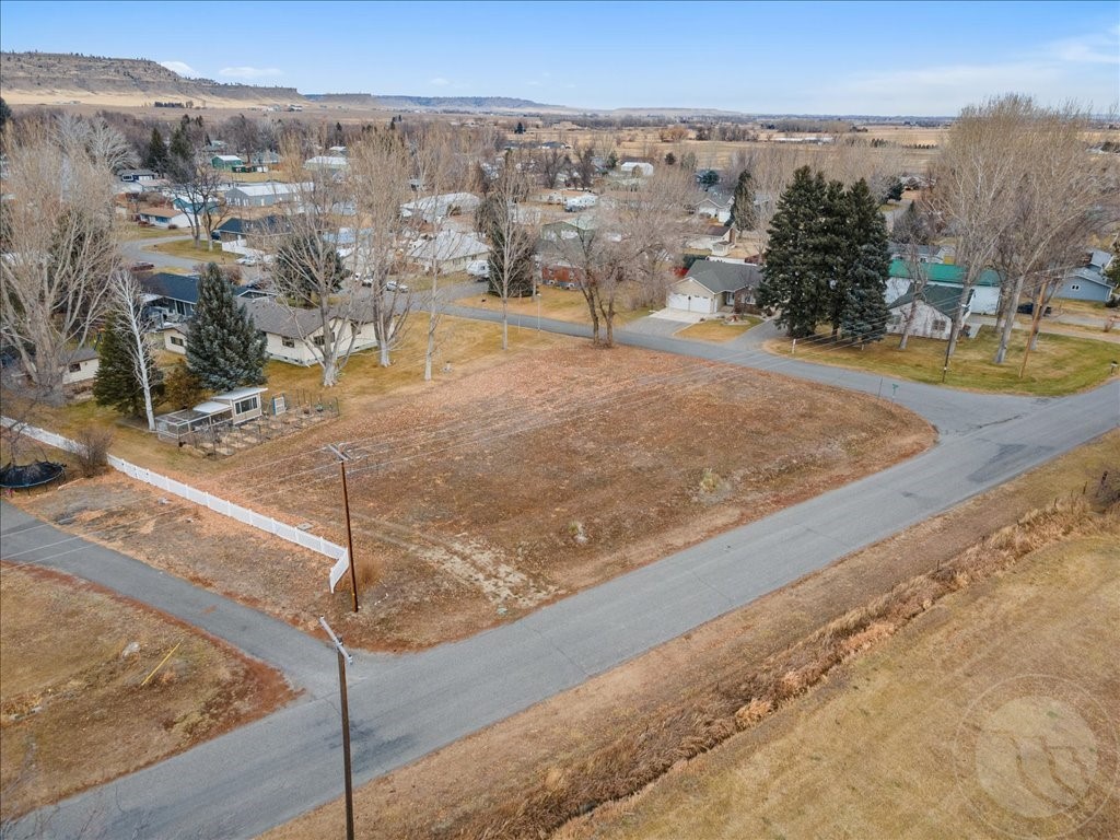 287 Cemetery Road