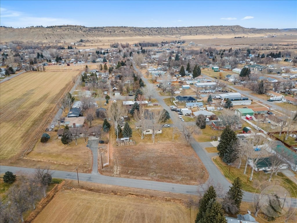 287 Cemetery Road