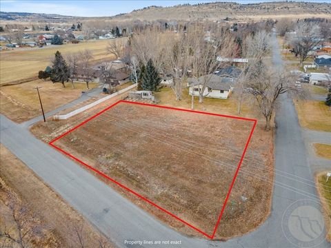 287 Cemetery Road Park City MT 59063