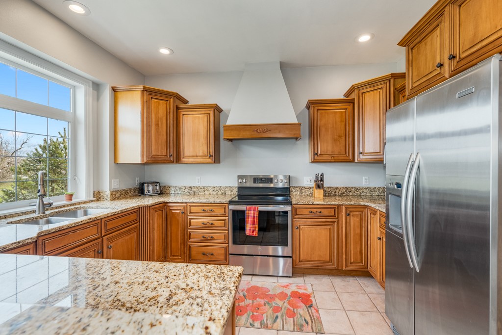 2037 Wentworth Drive