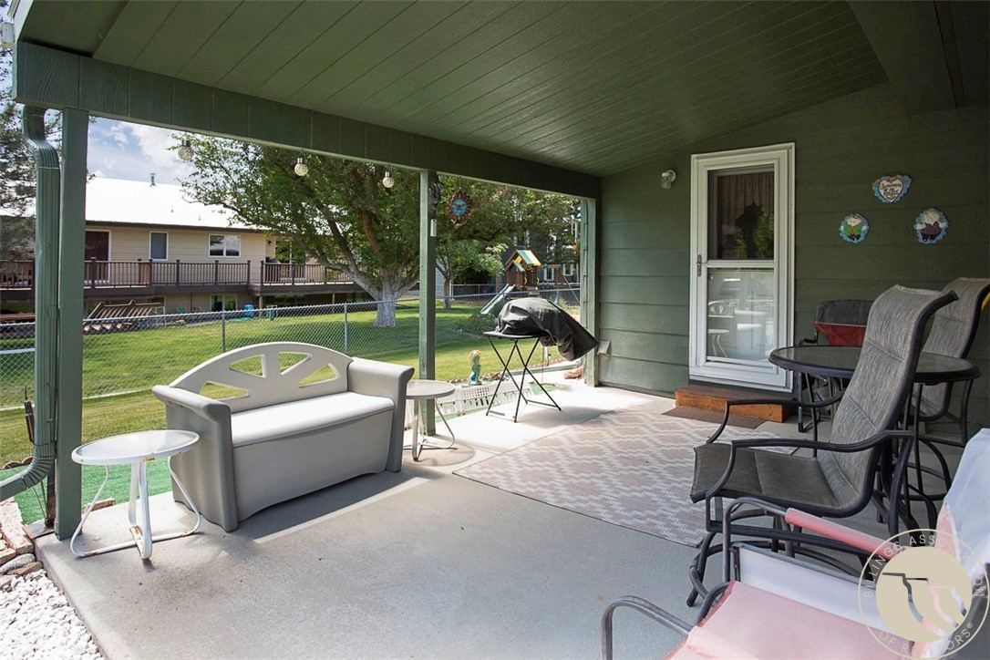 1414 Willow Drive