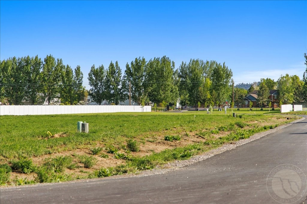 Lot 13 Black Canyon Court