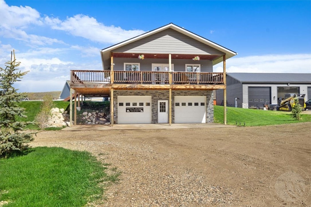 2702 Woodlands Drive