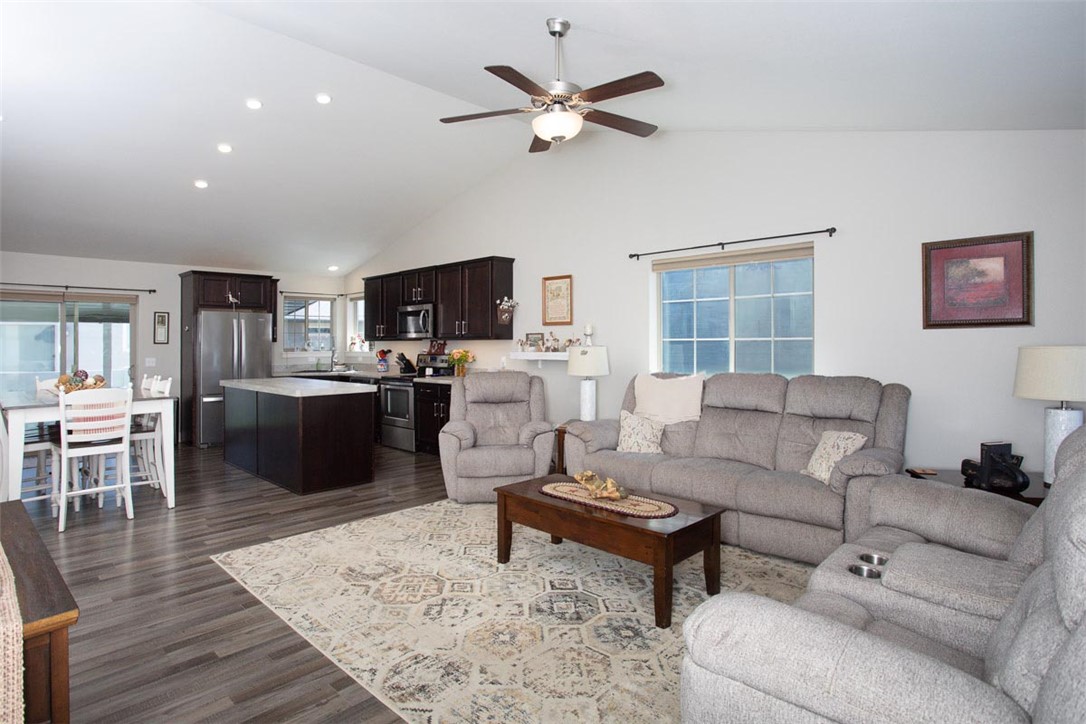 913 Bitterbrush Street