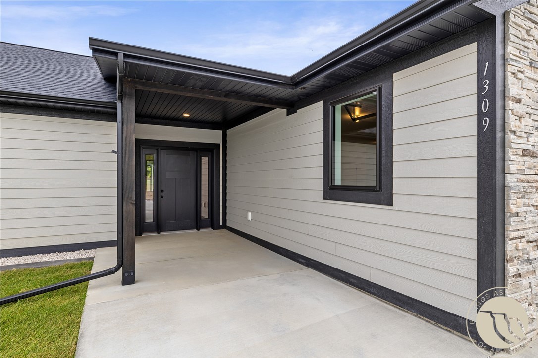 1309 Sawgrass Place