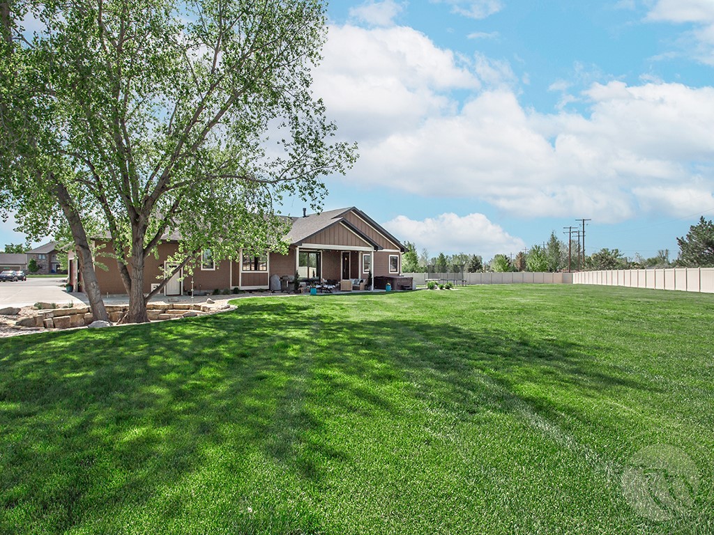 5507 Green Teal Drive