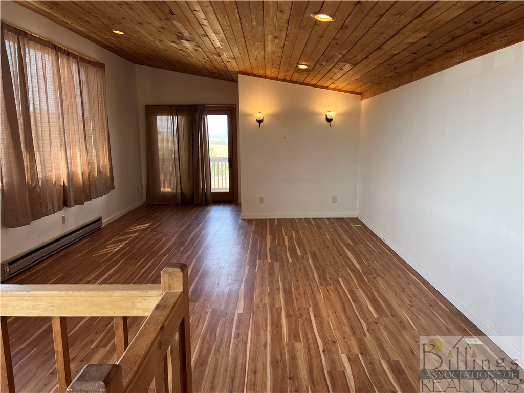 Billings, Montana 59101, United States, 3 Bedrooms Bedrooms, ,2 BathroomsBathrooms,Residential,Pending,70631