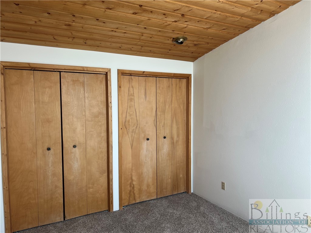 Billings, Montana 59101, United States, 3 Bedrooms Bedrooms, ,2 BathroomsBathrooms,Residential,Pending,70631